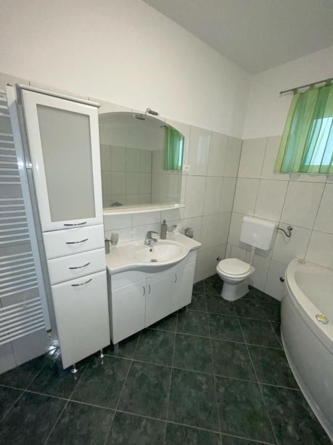 Apartman Varea Лижнян Екстер'єр фото
