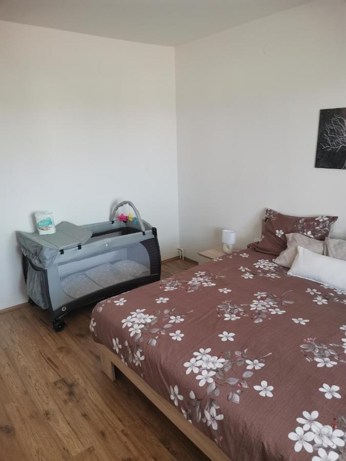 Apartman Varea Лижнян Екстер'єр фото
